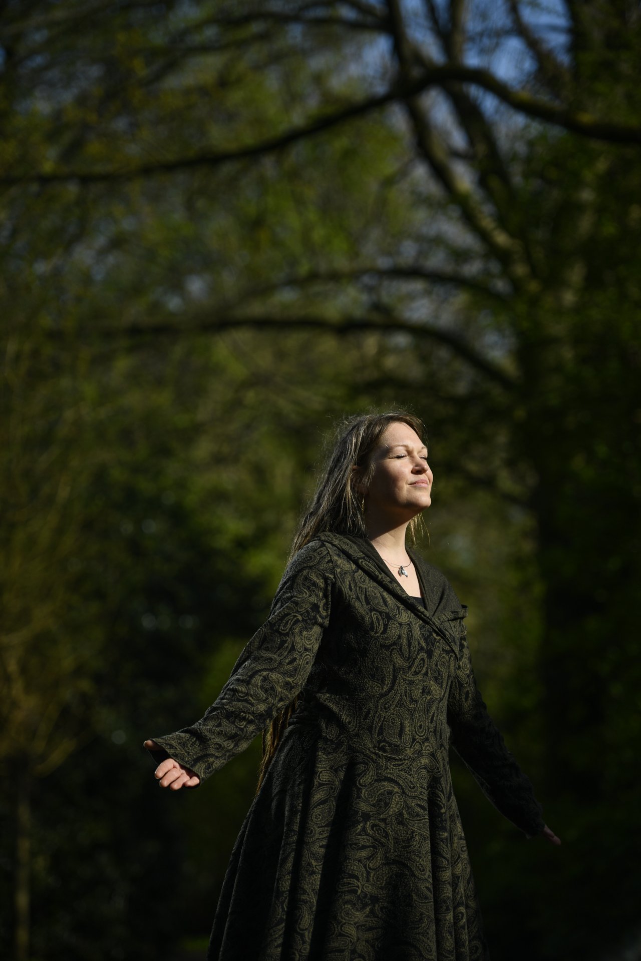 De heks in jezelf vinden