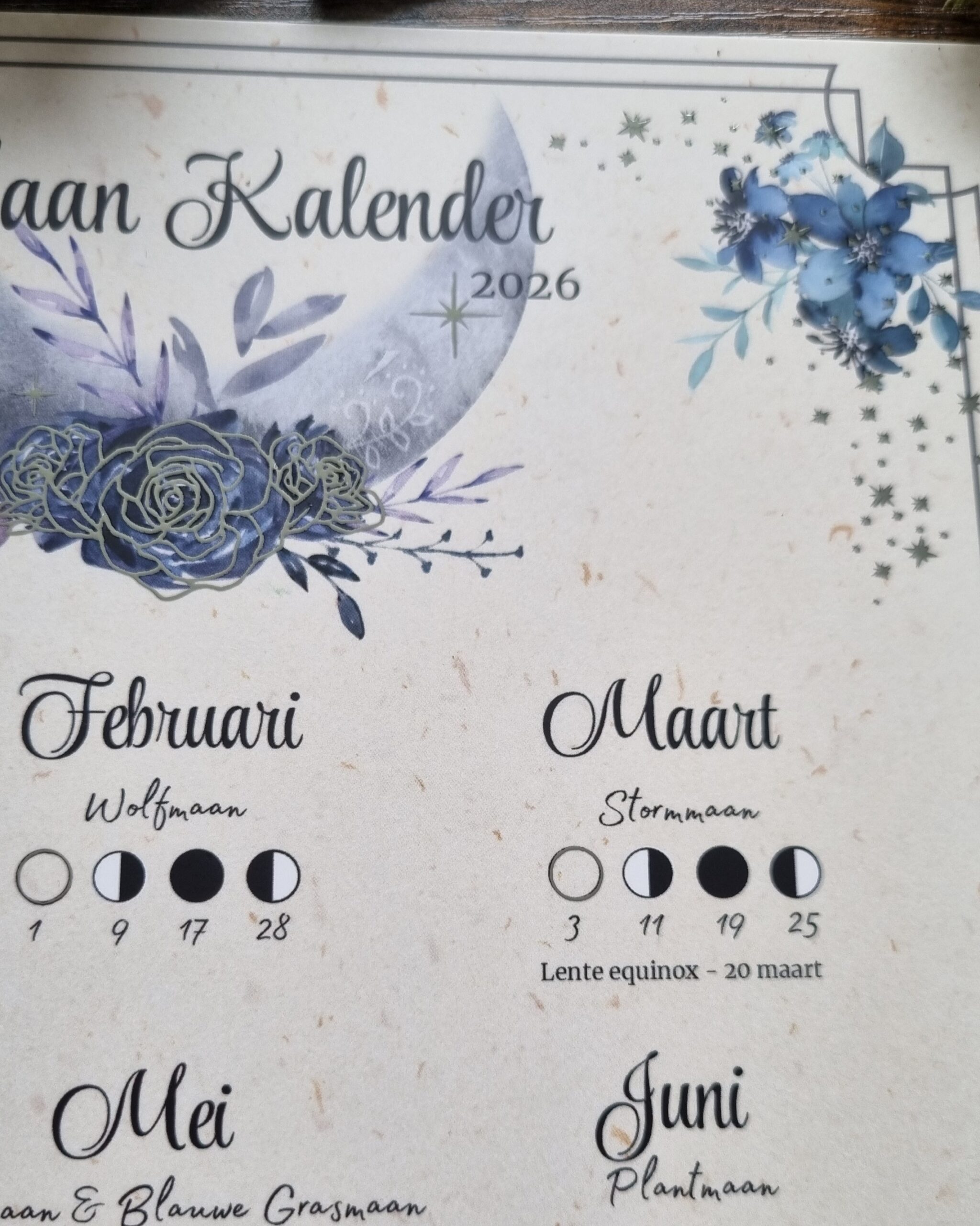 Maankalender 2026 print met zilveren accenten - Afbeelding 2